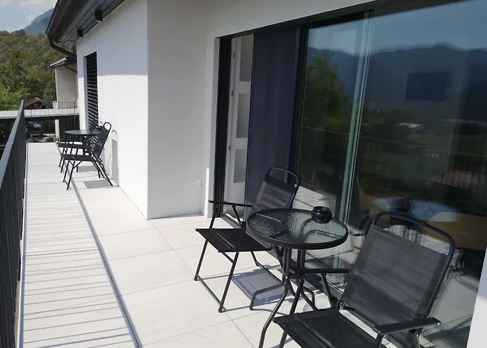 Apartments Ole